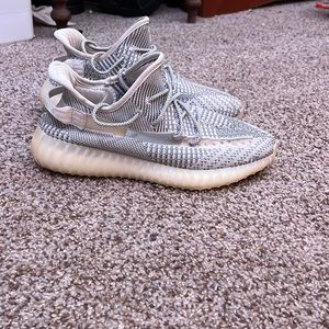 Yeezy boost 350 v2 static (non reflective)